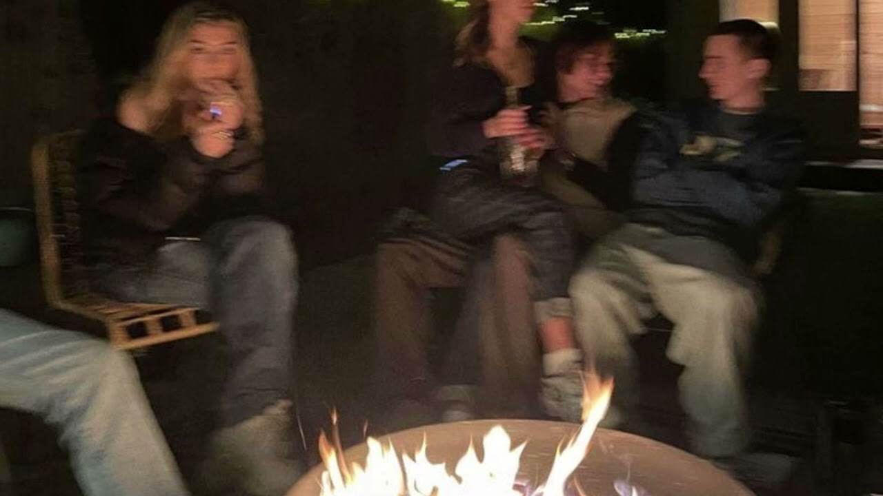 Late Night Vibes ๐ถ | Ultimate Escape Reality Playlist