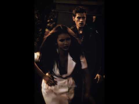 I felt so bad for her and Jeremy in this scene #elenagilbert #jermeygilbert #elena #tvd #tvdu