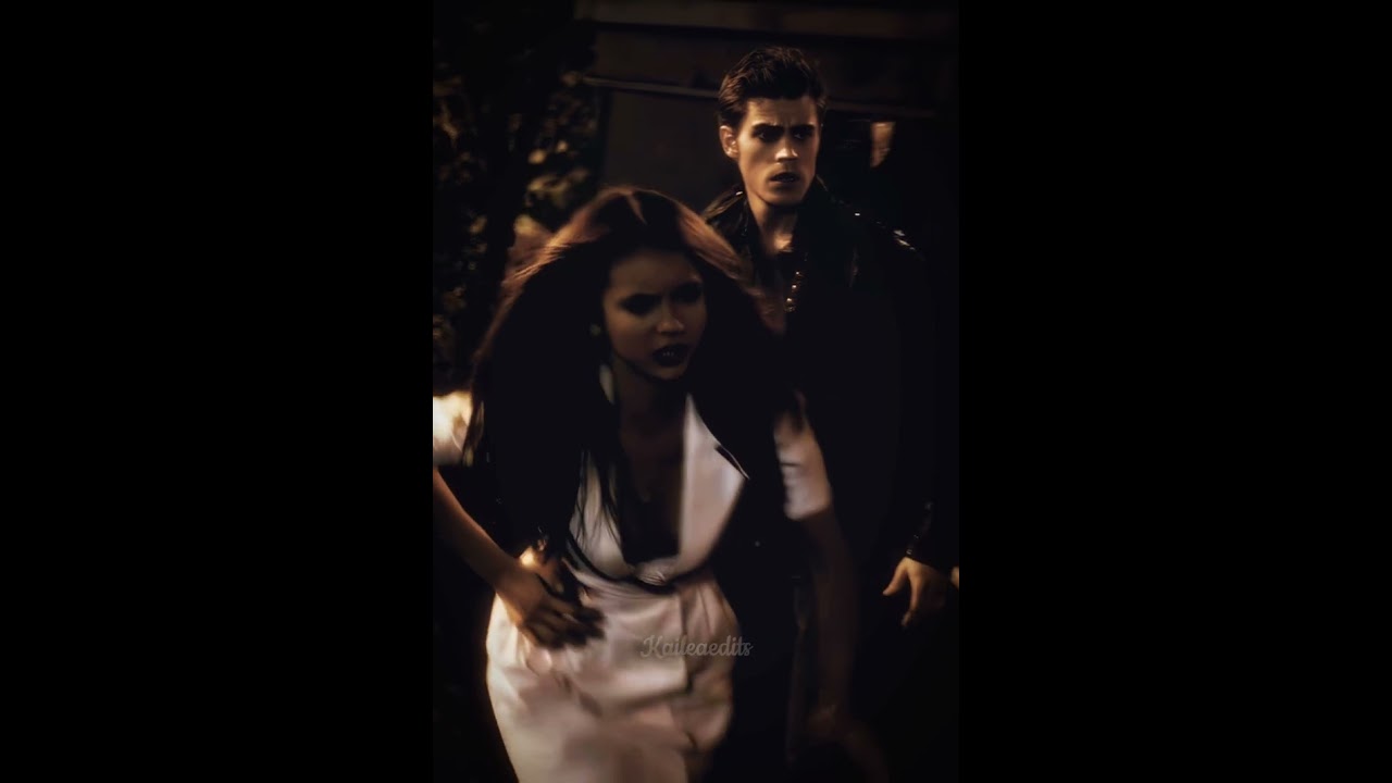 Heartwarming Scene with Elena and Jeremy 💖