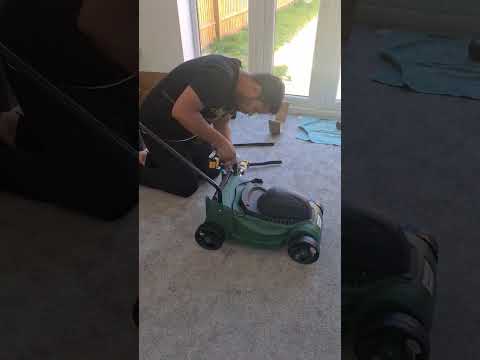 Assembling a new B&Q Lawn mower