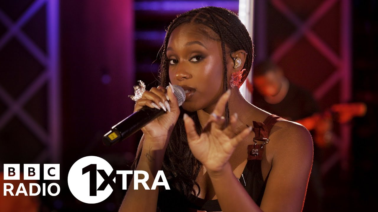 FLO - The Boy Is Mine Mashup - 1Xtra Live Lounge
