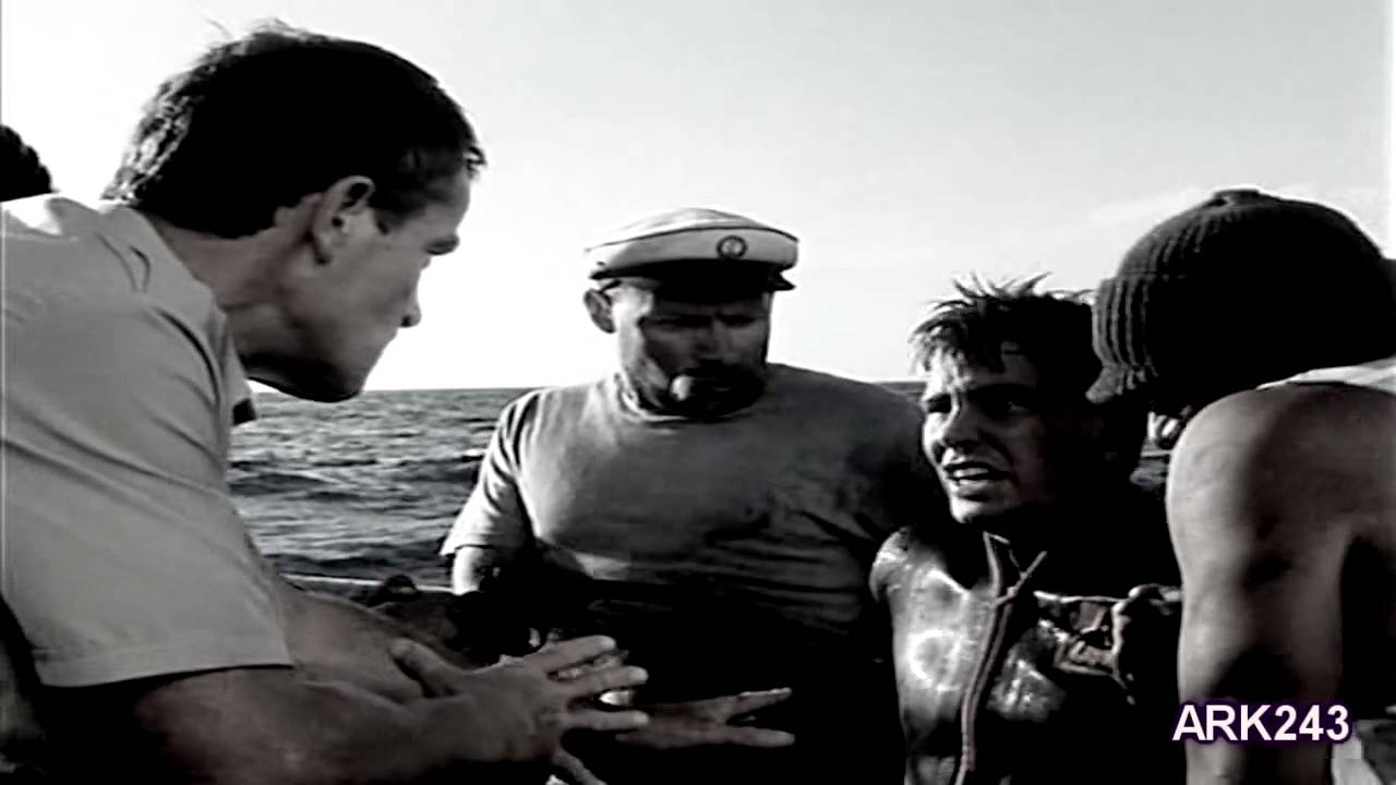 Jean-Claude Van Damme in Black Eagle: The Boat Scene (HD) 🎬