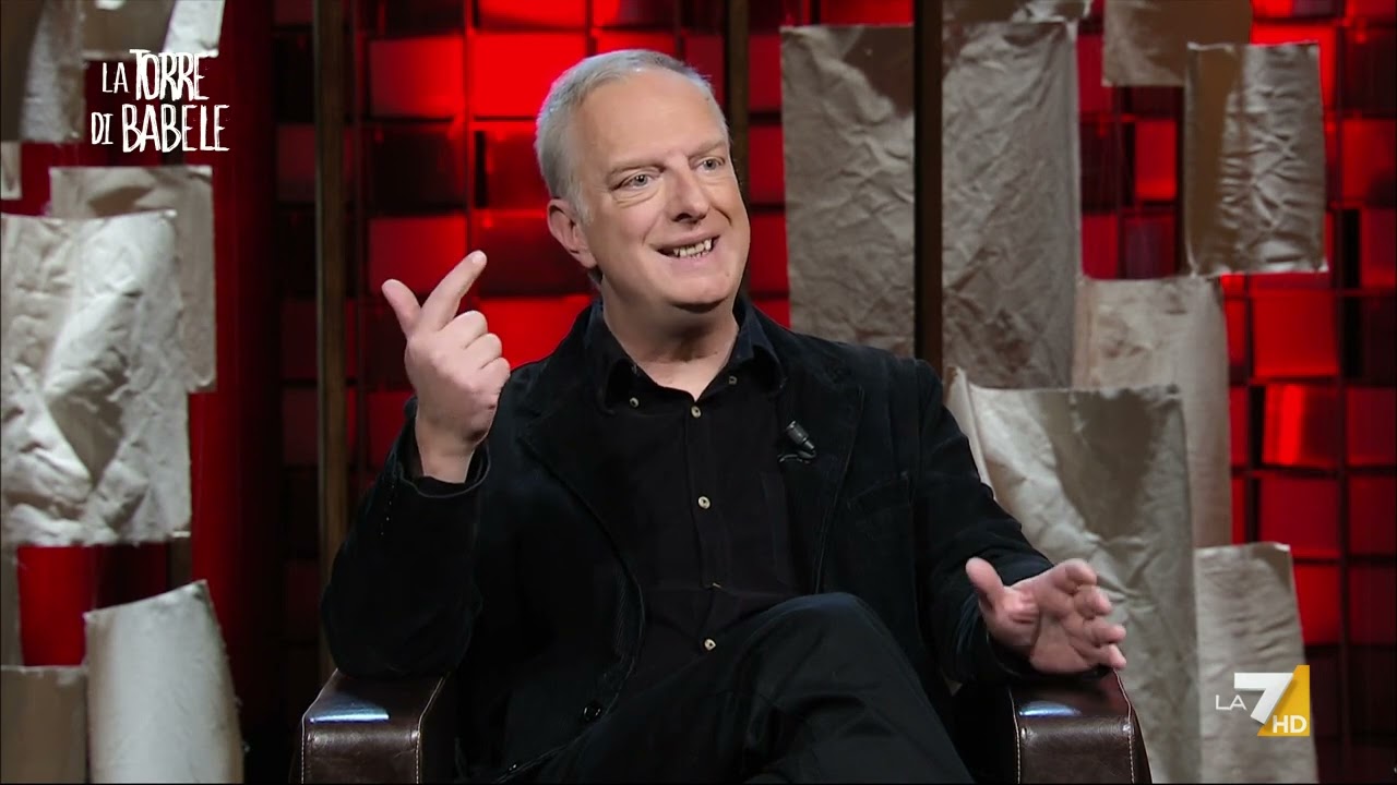 Scurati: Mussolini chiese a Hitler di unirsi alla guerra in Russia 🇷🇺