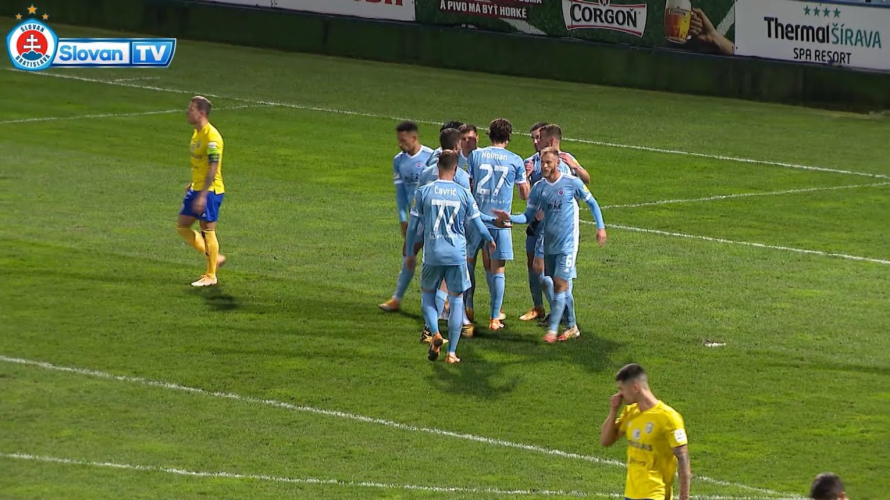 Zostrih: MFK Zemplín Michalovce vs. ŠK Slovan Bratislava 0:2 ⚽
