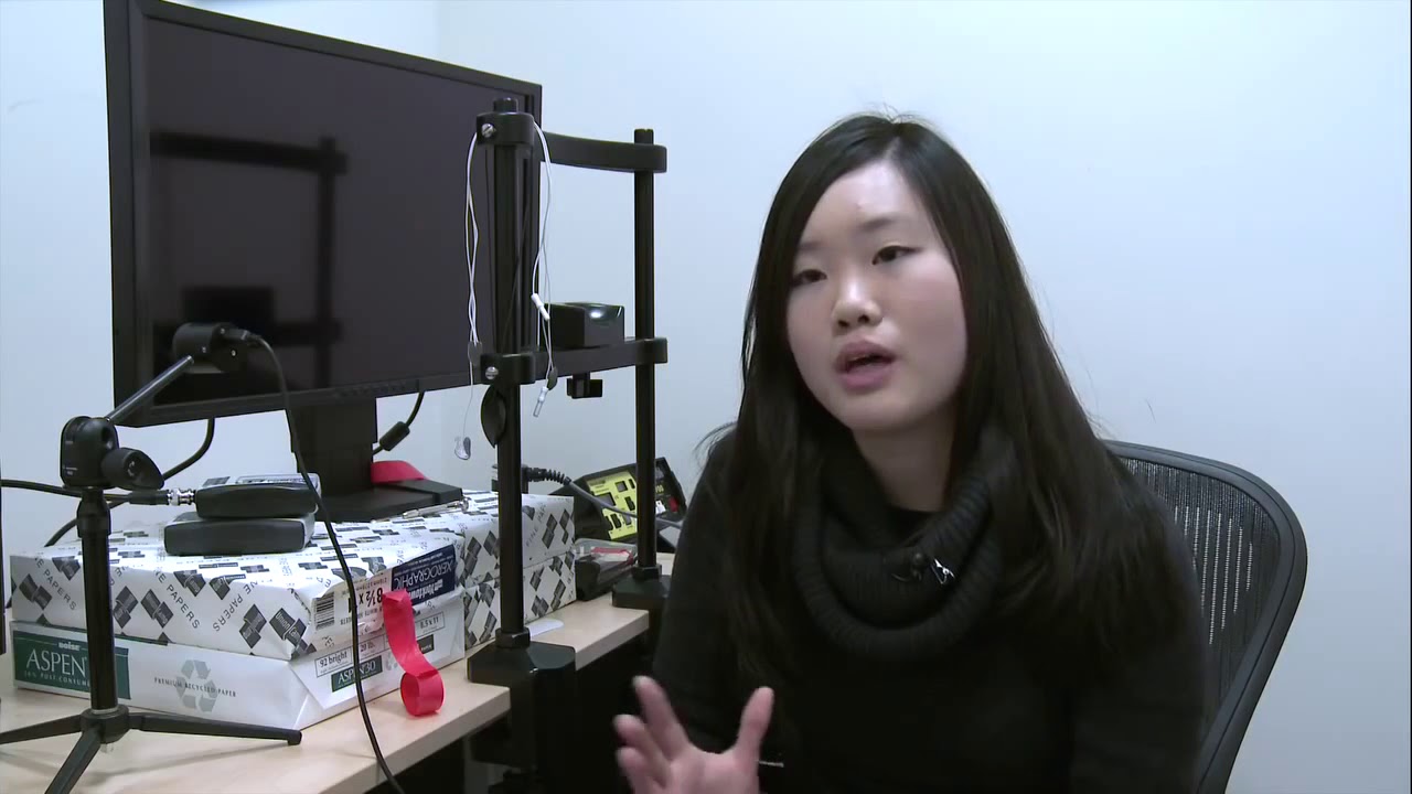 At the NIH Clinical Center: Alisa Thavikulwat studies macular degeneration