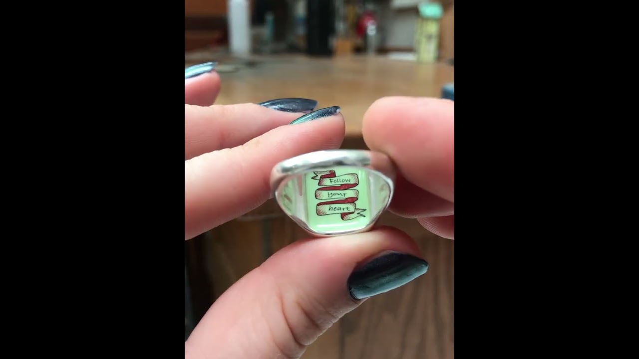 Men's Vintage Rabbit Signet Ring π