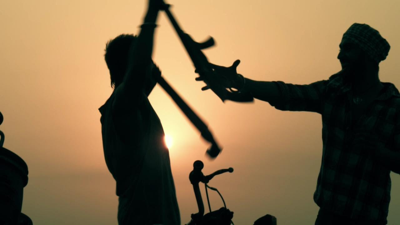 GOLIYAN [OFFICIAL VIDEO] - HONEY SINGH FT. DILJIT - INTERNATIONAL VILLAGER (IV) HD