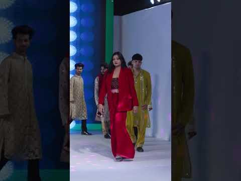 Indian designer fashion night #bollywoodvibes @tadkabollywood7000 @tseries @tseriesoldisgold 