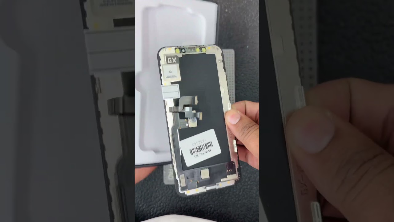 Affordable iPhone XS Display Replacement ๐ ๏ธ