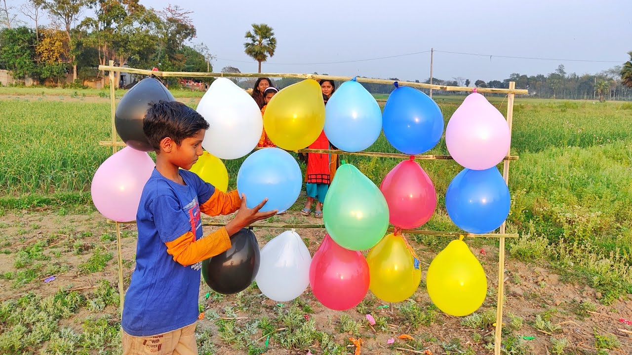 Outdoor Fun with Flower Balloons & Colors 🌸