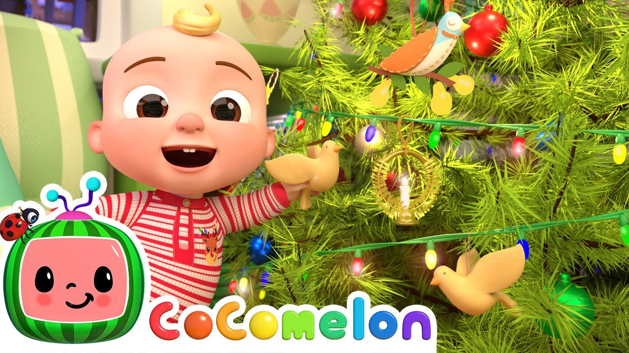 12 Days of Christmas Song | CoComelon Nursery Rhymes 🎄