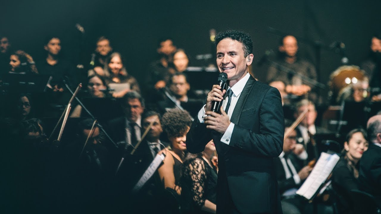 Fonseca en Vivo: Emocionante Concierto con la Orquesta Filarmónica en Medellín 🎶