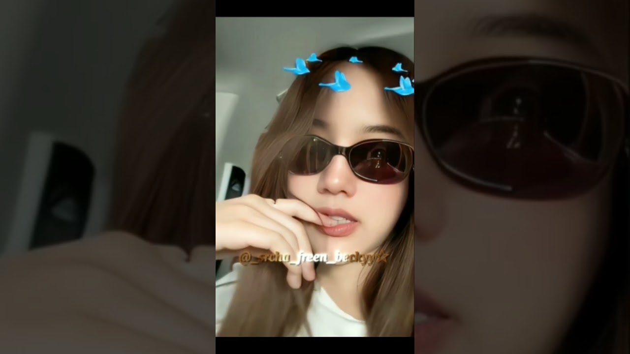 International Girlfreen: Stay Connected with Becky & K-Pop Vibes ๐