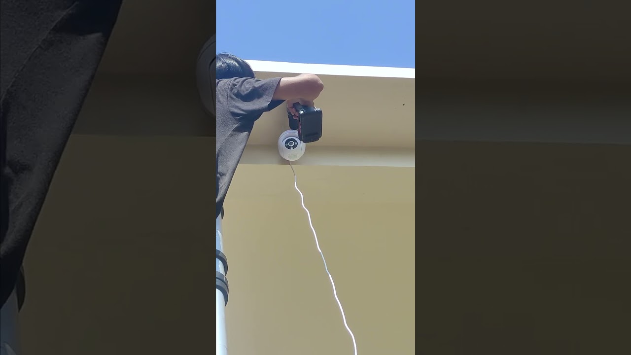 Pemasangan BARDI Smart IP Camera Outdoor PTZ Lite Version oleh tim BARDI Padang