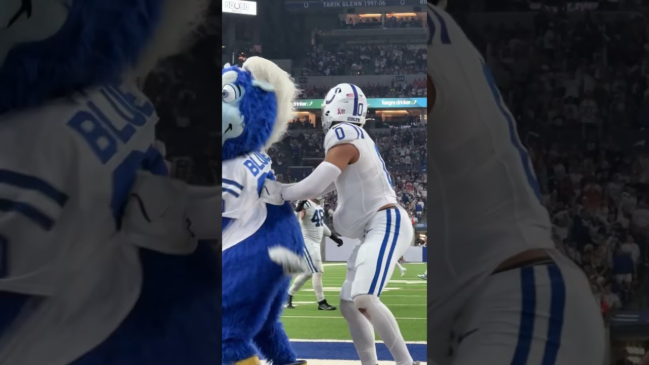 Unforgettable Blue Impression! 🏈 Watch the Epic Play by the Colts