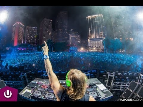 David Guetta at Miami Ultra 2014 🎶