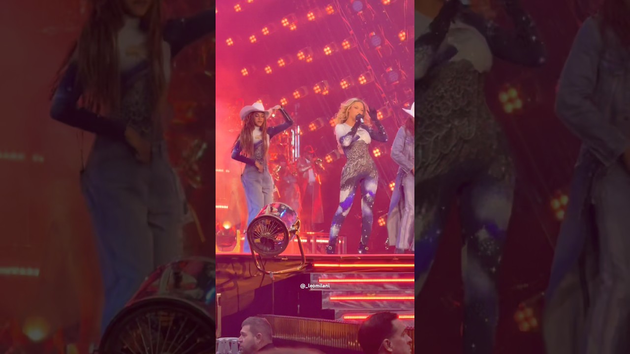 Beyoncé & Blue Ivy Perform 'Sweet Honey Buckin' 🐝