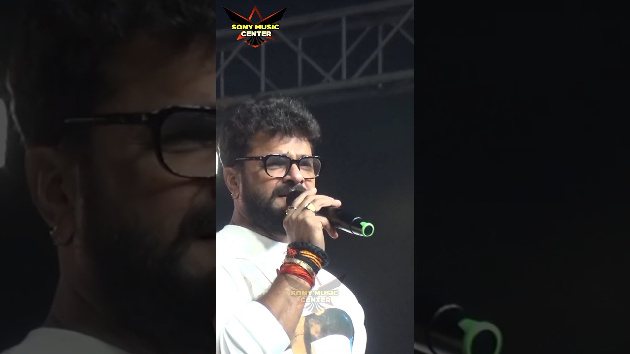 Yadav Ji's Stage Show & Flag Presentation 🎉