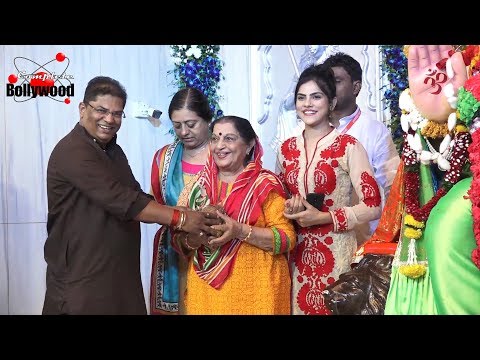 TV Actors Lily Patel & Mahi Sharma Visit Andheri Cha Raja