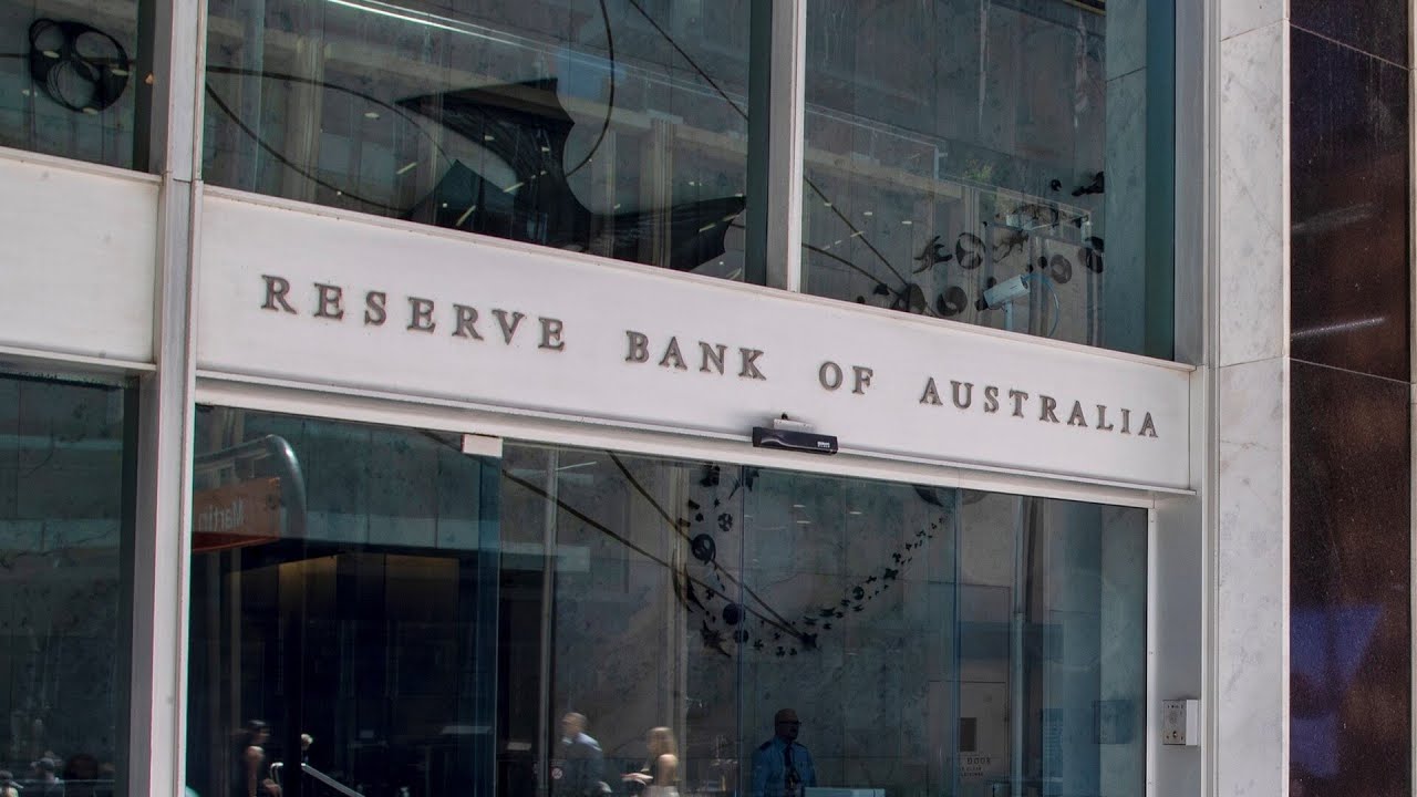 RBA May Cut Interest Rates Again Amid Slow Growth 📉