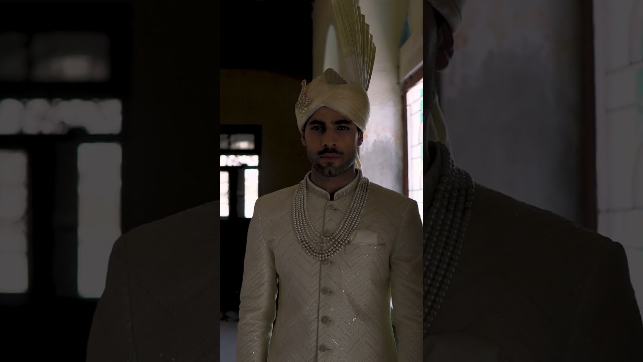 Elegant Shehnai Heritage Wedding Wear by Deepak Perwani 🎉