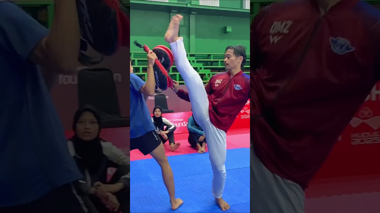 Lihat Pemanasan Atlet Taekwondo 1 Jam Sebelum Bertanding! 🥋