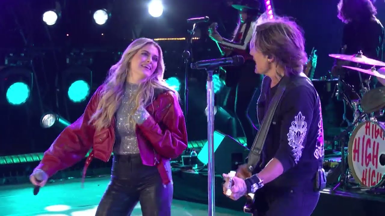 Keith Urban & Alana Springsteen Perform 'GO HOME W U' at Nashville's Big Bash 2024 🎉
