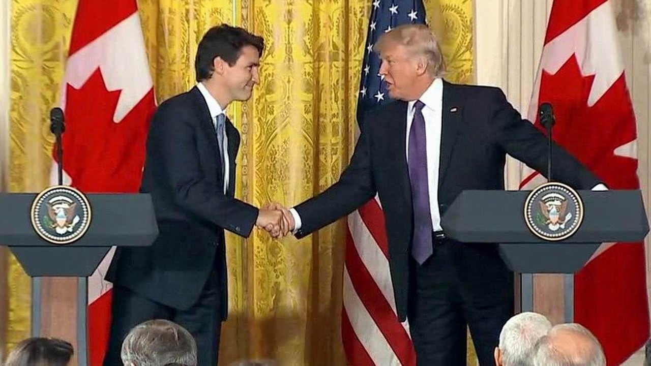 Trump & Trudeau Meet at Feb 2017 News Conference 🤝