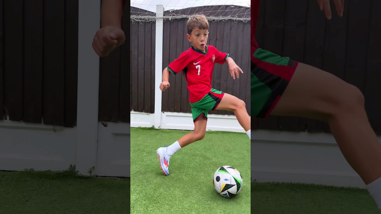 Unbelievable Ronaldo Football Skills You Must See! 🔥