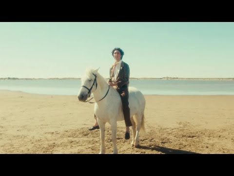 Kazy Lambist - Mustang (feat. Nelly Lawson)