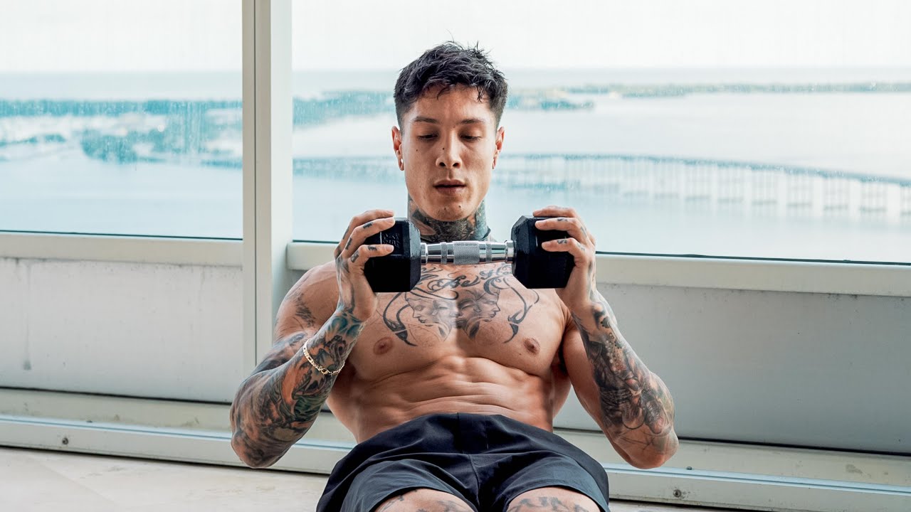 8-Minute Abs Workout You Can Do Anywhere