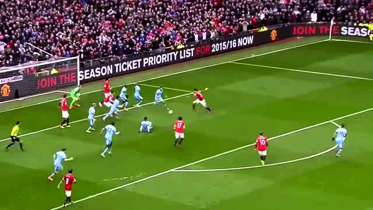 Michael Carrick's Memorable Match Against Manchester City on 12 April 2015 ⚽