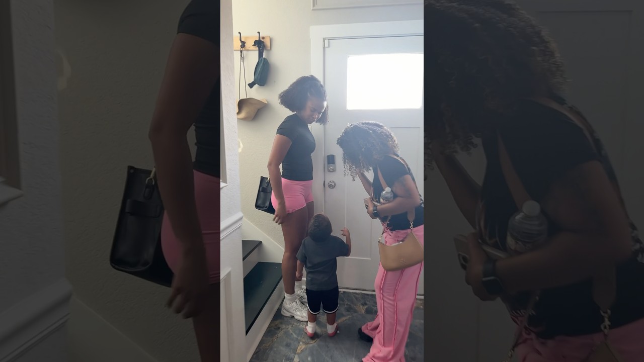 Son Attempts to Kiss His Crush π³