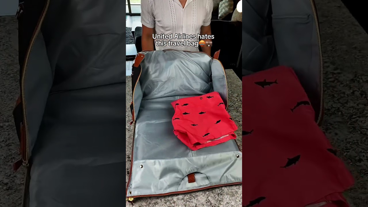 Airlines hate it. I love it😈 #travelhacks #vacationmode #travelbags #travel2025