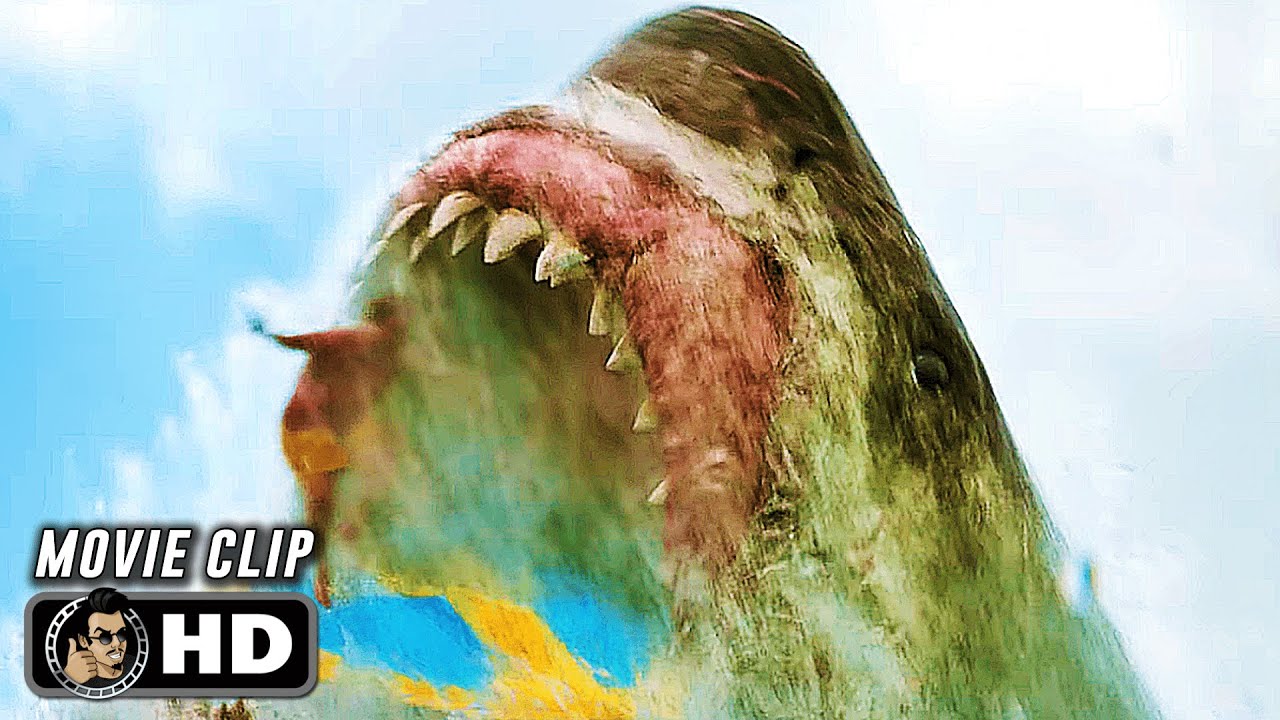 Sharks Attack Beach in MEG 2: The Trench 🌊
