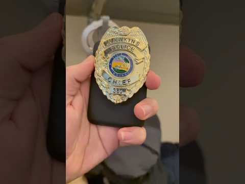 Chief Hopper’s Badge from Stranger Things Up Close. #strangerthings  #netflix  #shorts