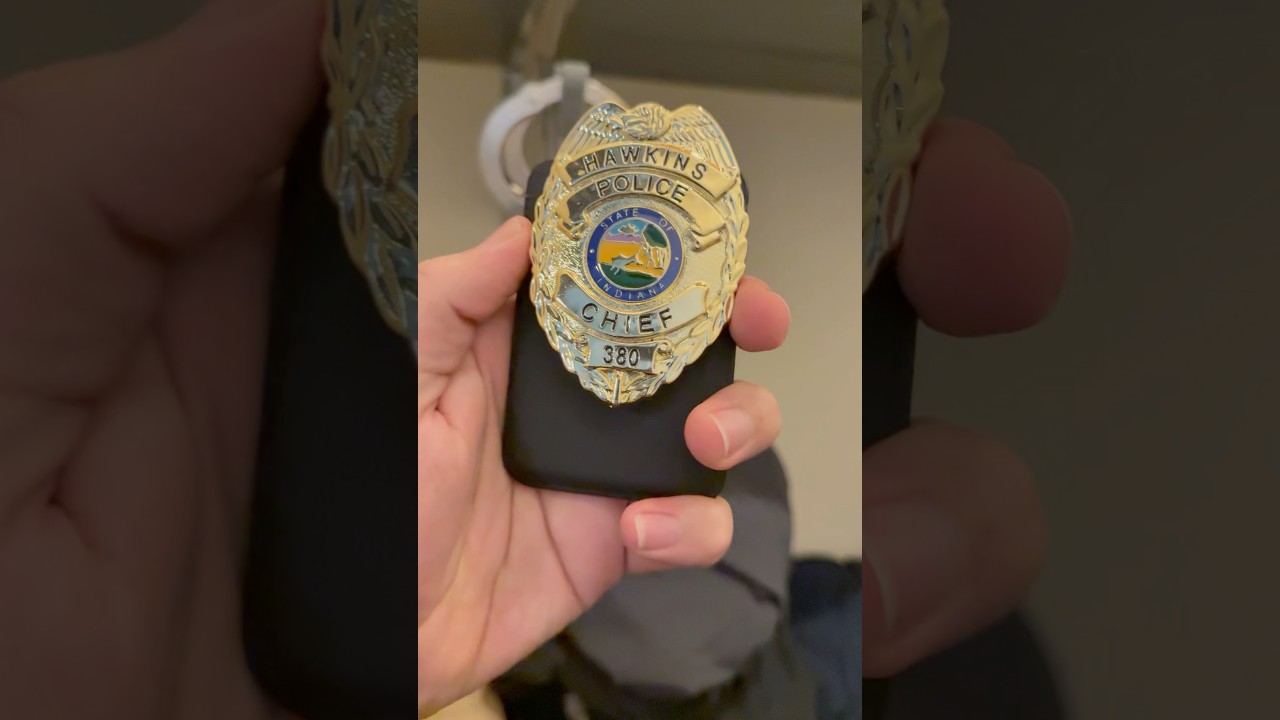 Close-Up of Chief Hopper’s Badge from Stranger Things 🔍