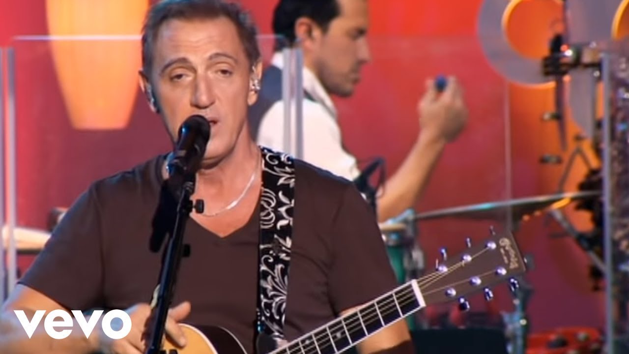 Franco de Vita - No Basta (Official Live Performance)