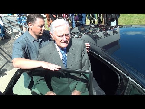 Valdas Adamkus po operacijos išleistas iš ligoninės