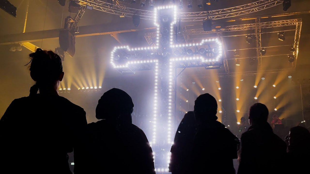 Experience the Epic Musical Jesus Christ Superstar at Komische Oper Berlin 🎭