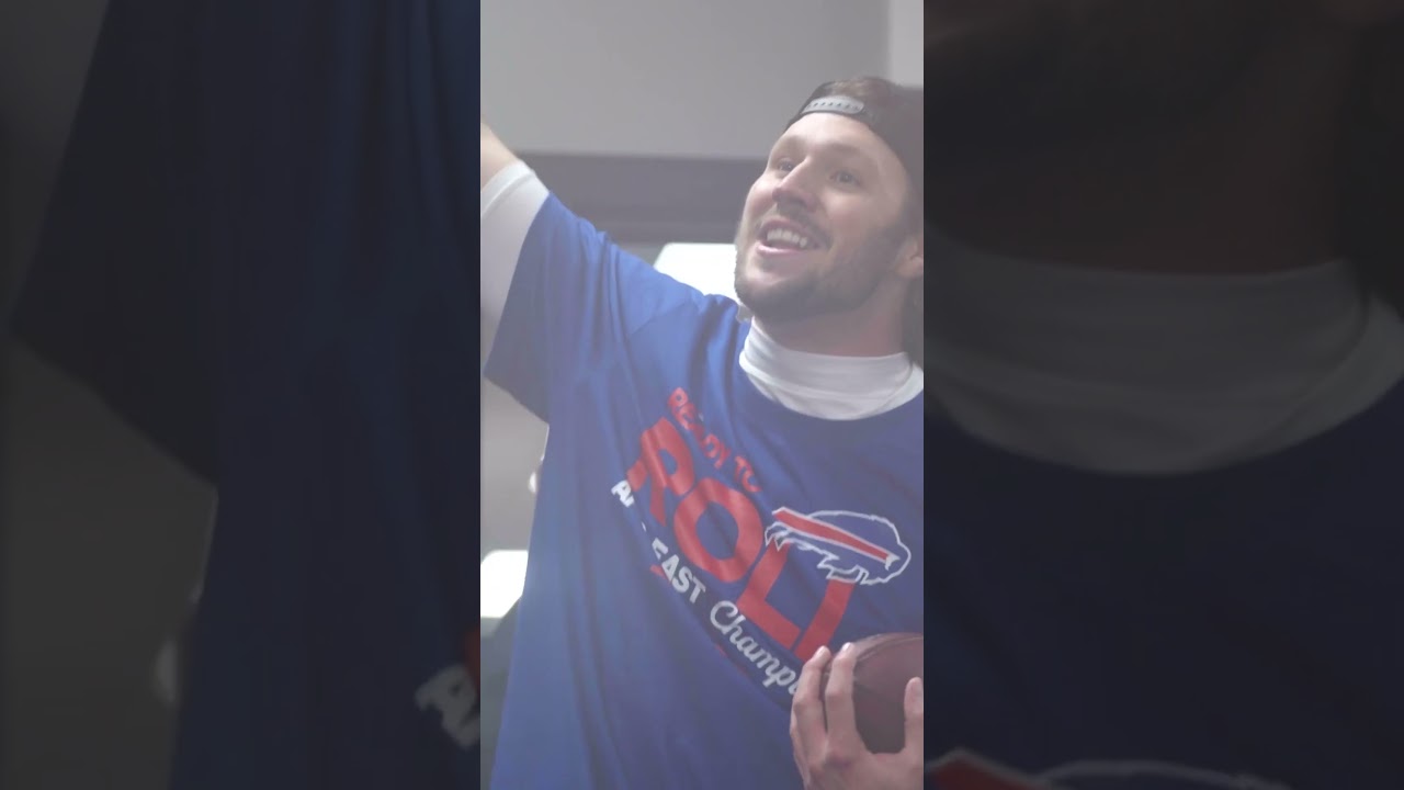 Buffalo Bills Celebrate AFC East Win! 🏆