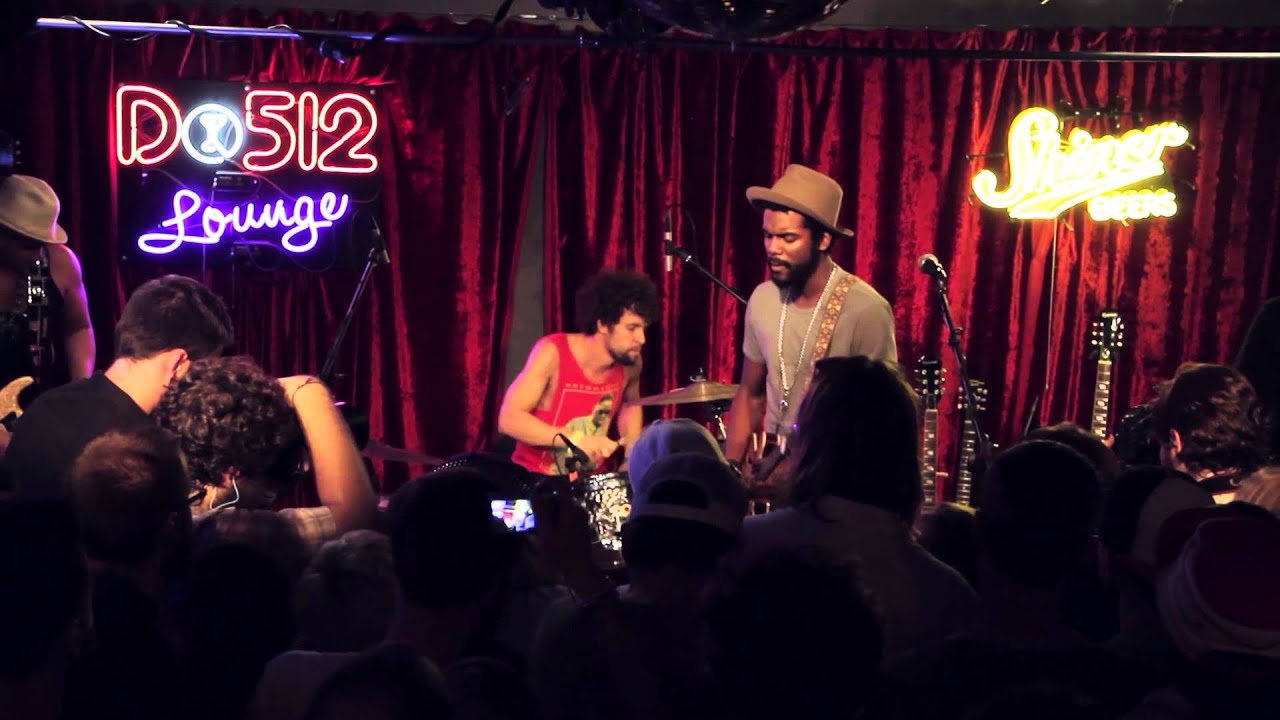 Gary Clark Jr. Performs 'When My Train Pulls In' 🎸