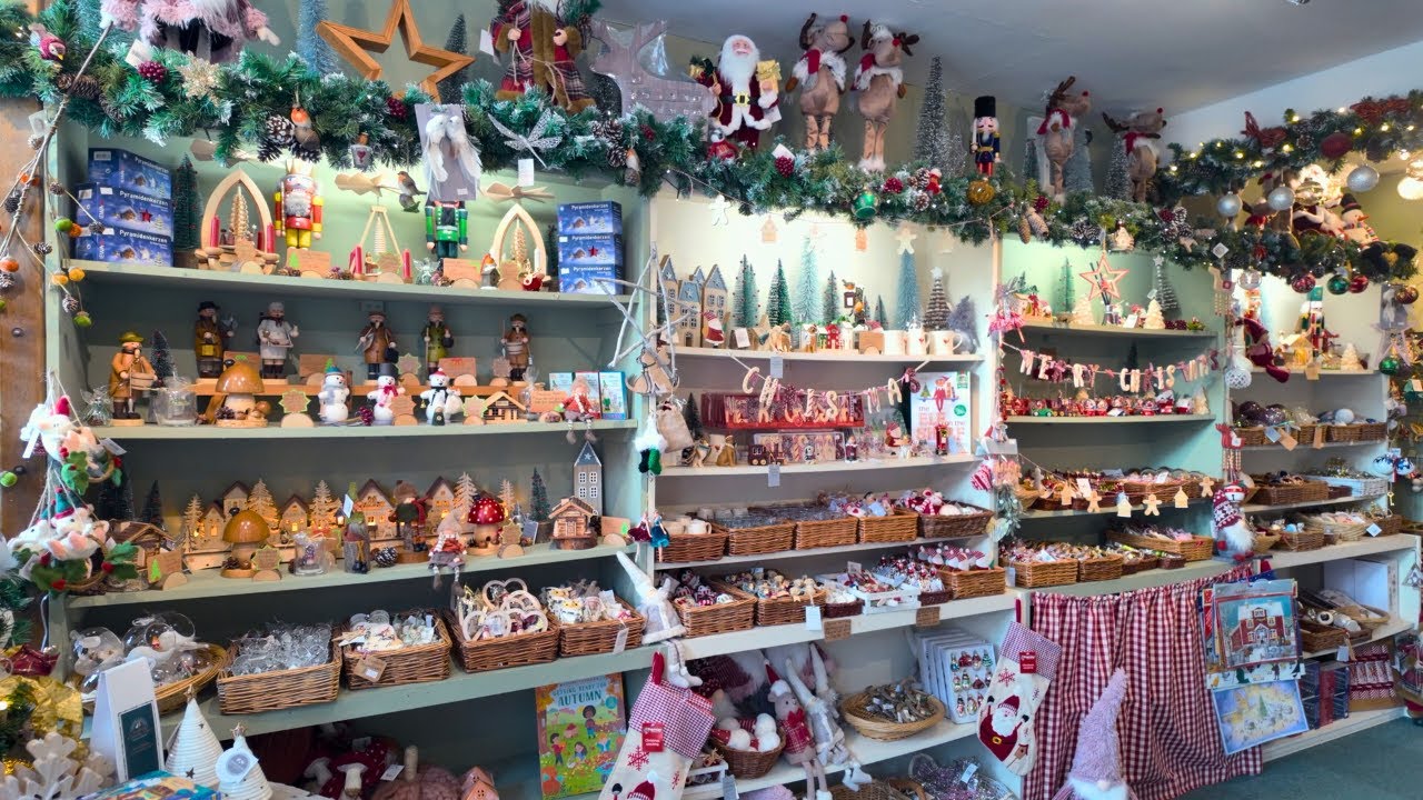 Luxury Christmas Shopping at Cotswold Christmas Shop π