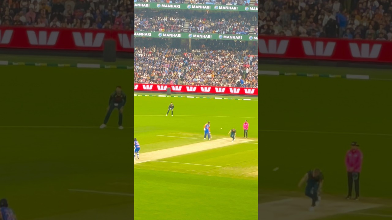 Nathan Ellis Bowling Against India in T20 at MCG