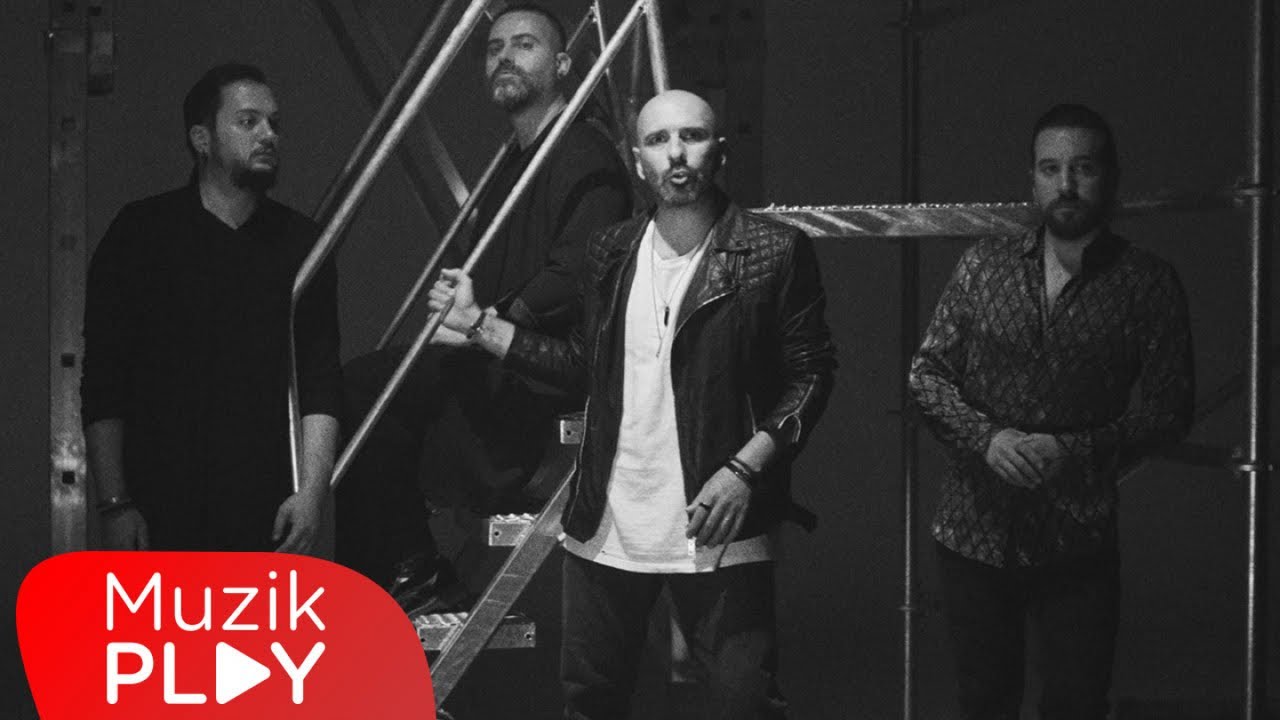 Gripin - Hiç Utanmadan (Official Video) 🎶 | Yeni Şarkı ve Klip