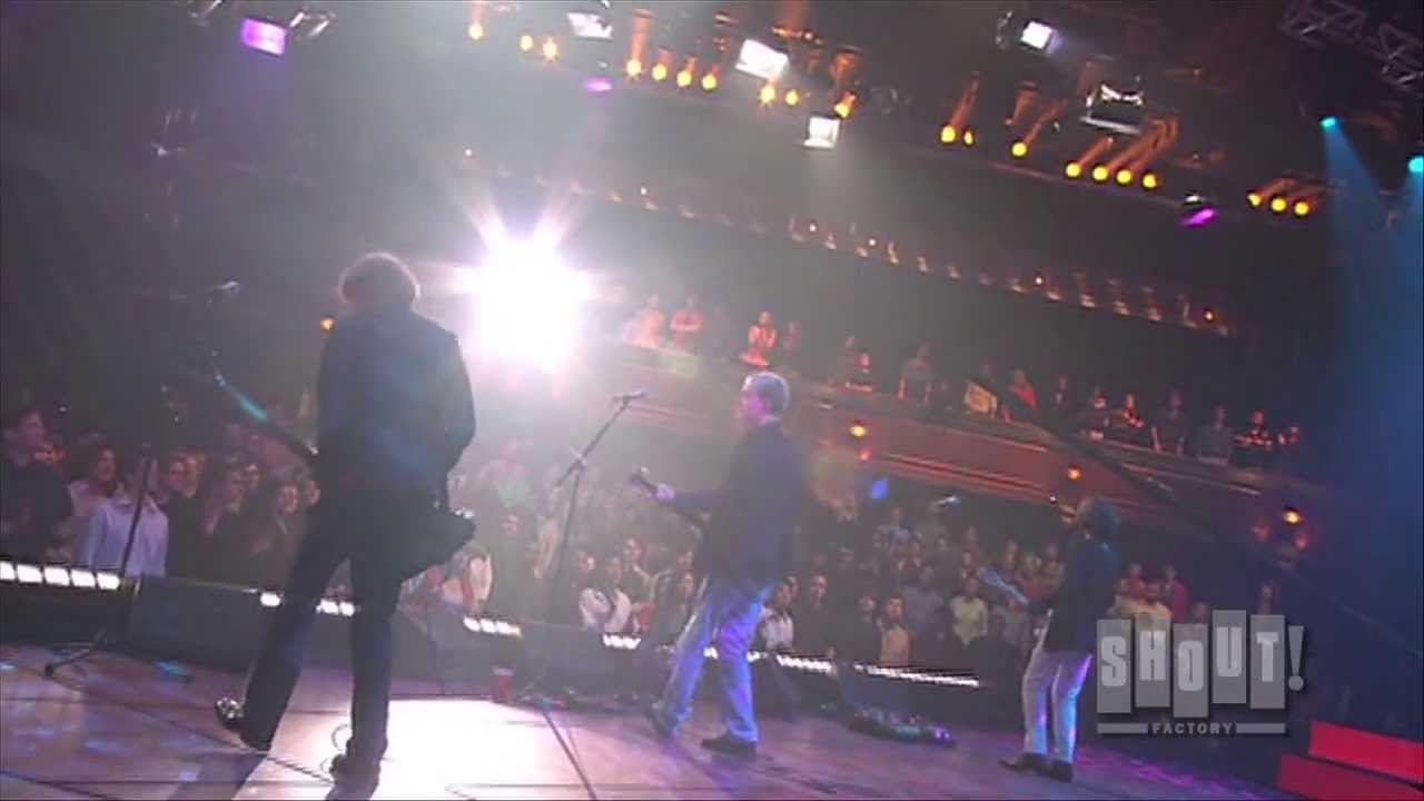 Fountains of Wayne Live in Chicago: Watch 'No Better Place' Performance 🎸