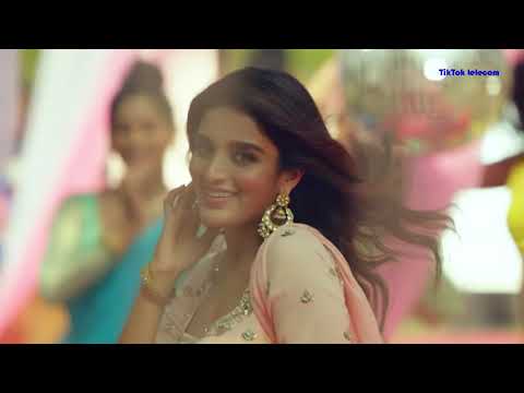 Unglich Ring Daal De - Nidhhi Agerwal & Jyotica Tangri 🎶