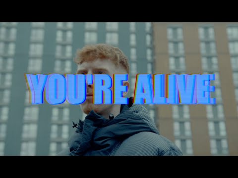 Blair Muir - Divine (Official Lyric Video)
