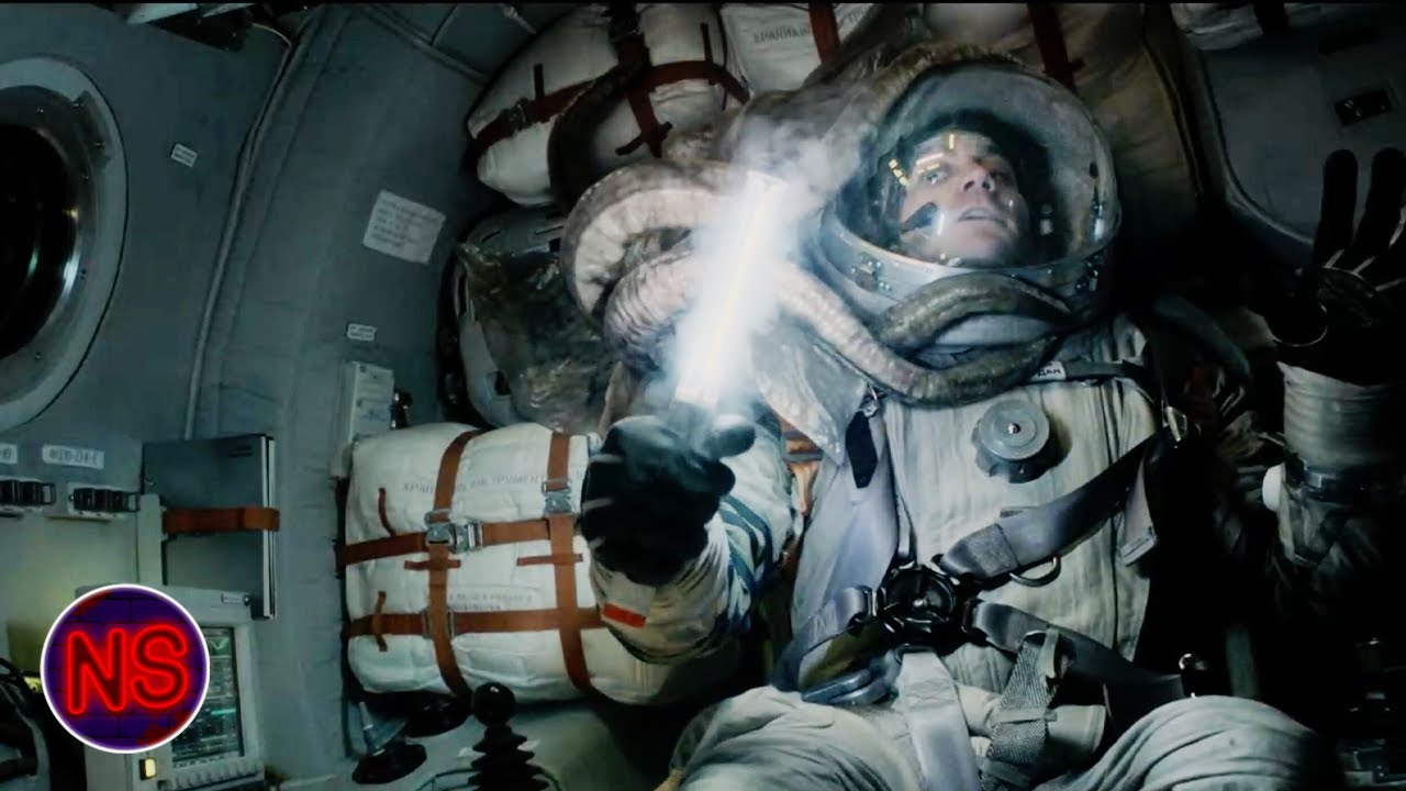 Intense Final Battle with Alien in 'Life' (2017) | Now Streaming 👽