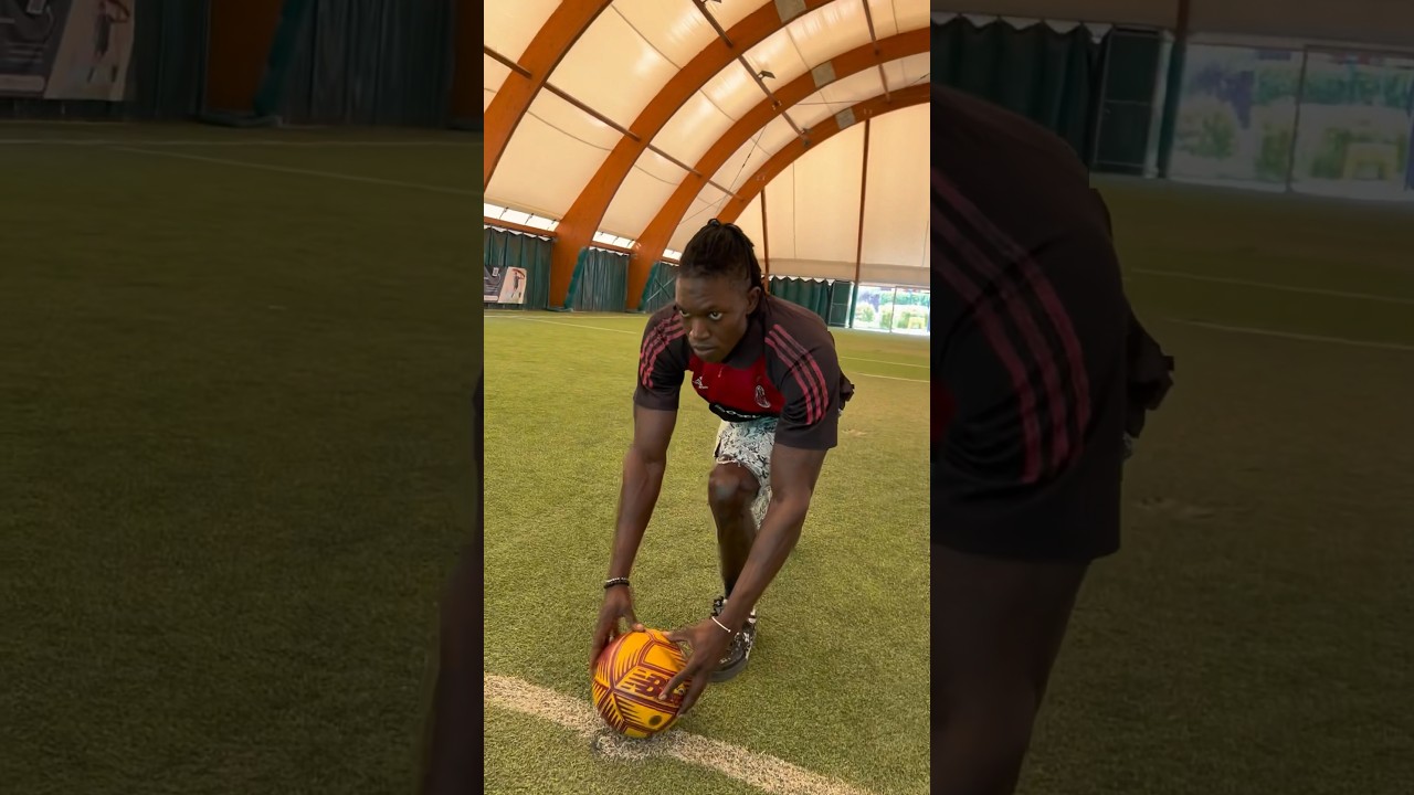 Leao sbaglia il rigore, la squadra si disunisce 💩 #calcio